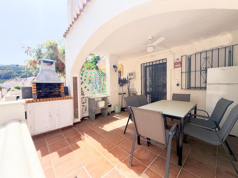 Foto 4e8bafd8-5ab0-46f7-a720-0e6a4f04f5d0. Casa amb piscina a Chullera Manilva