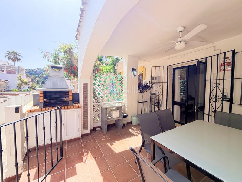 Foto 6ed99b1b-bd48-4c34-a126-4d694f34b050. Casa amb piscina a Chullera Manilva