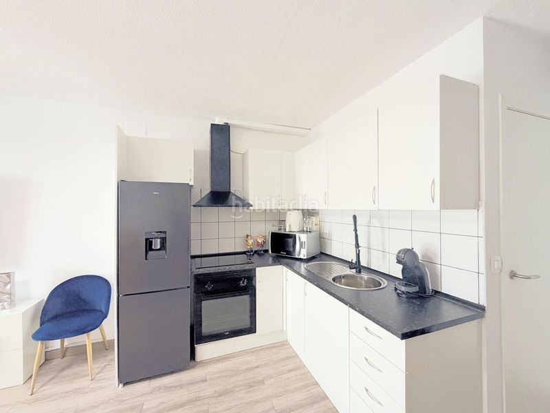 Foto df456cff-7b8d-4119-86a9-b450f979da7f. Casa amb piscina a Chullera Manilva