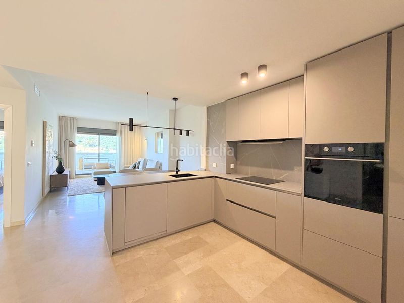 Foto 1a1dbd54-93d2-432c-ba7b-664d9bbe443c. Apartament amb calefacció aparcament piscina a Chullera Manilva