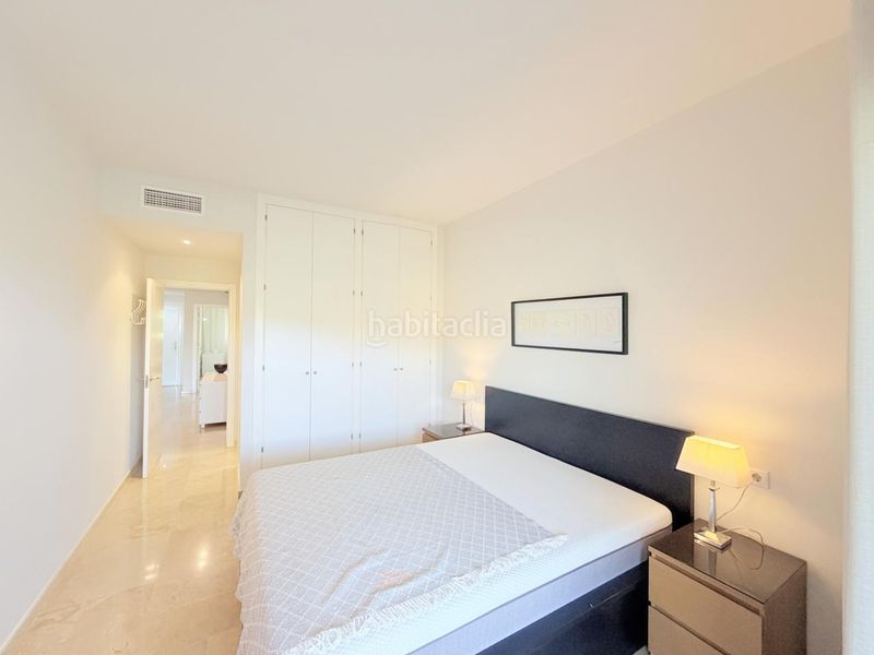 Foto b34b76b1-3288-457d-9fee-e2c5c1962075. Apartament amb calefacció aparcament piscina a Chullera Manilva