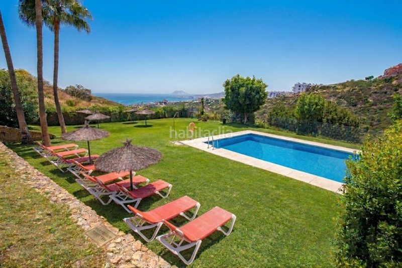 Foto bb15c829-a15a-4dc0-a6ce-095279c2ae2b. Apartament amb calefacció aparcament piscina a Chullera Manilva