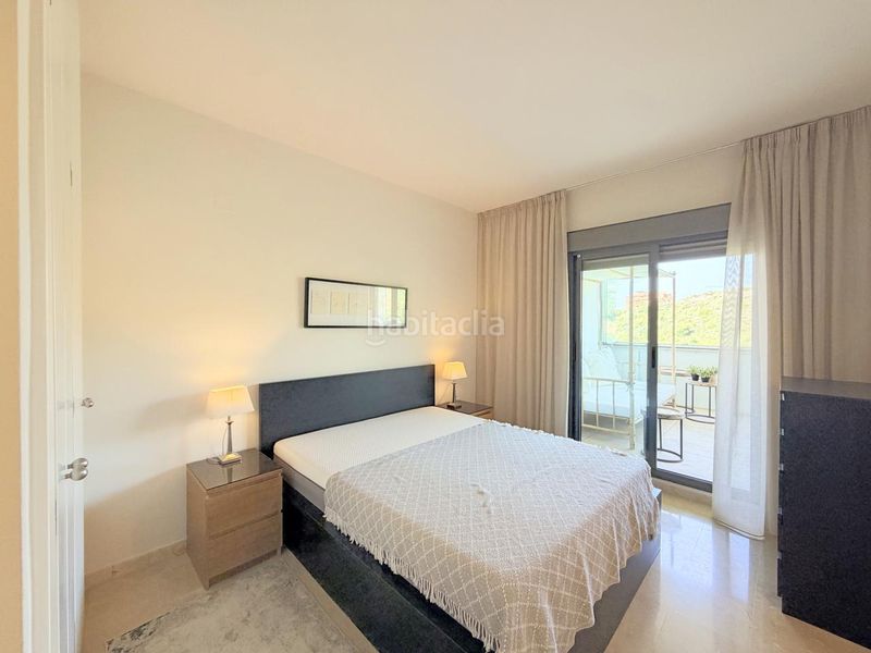 Foto cca2ad1c-6966-4502-9edb-a9a41b8b8e32. Apartament amb calefacció aparcament piscina a Chullera Manilva
