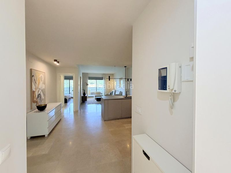 Foto fb698f30-6ae1-4960-addf-7d8352a1e75f. Apartament amb calefacció aparcament piscina a Chullera Manilva