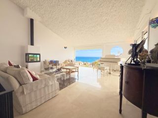 Haus  Moreno torroba. Casa independiente en bahía dorada. lado playa