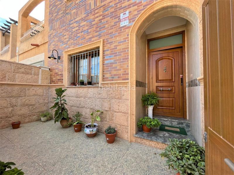 Foto 6555f13c-0da1-40d1-8720-1e6829213336. Casa gran casa en roquetas en Roquetas pueblo Roquetas de Mar