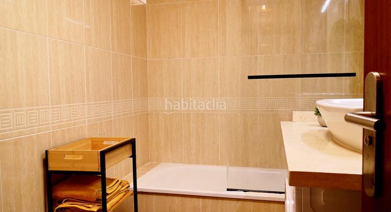 Foto 12275f6e-480d-462b-8244-5b82bf2922f1. Pis amb calefacció piscina a Roquetas pueblo Roquetas de Mar