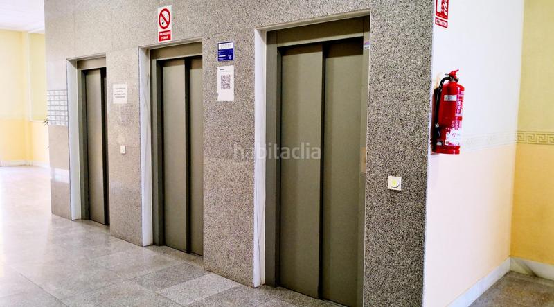 Foto 72d8903b-058c-41a5-a9af-3a16c7adec15. Pis amb calefacció piscina a Roquetas pueblo Roquetas de Mar