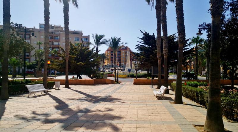 Foto f50f1fae-e5e7-41bf-a096-86495850e6b7. Pis amb calefacció piscina a Roquetas pueblo Roquetas de Mar