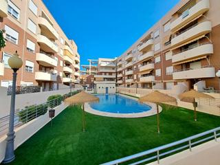 Location Appartement  Calle camino del pocico. Atico en aguadulce sur, a 1 min de la playa