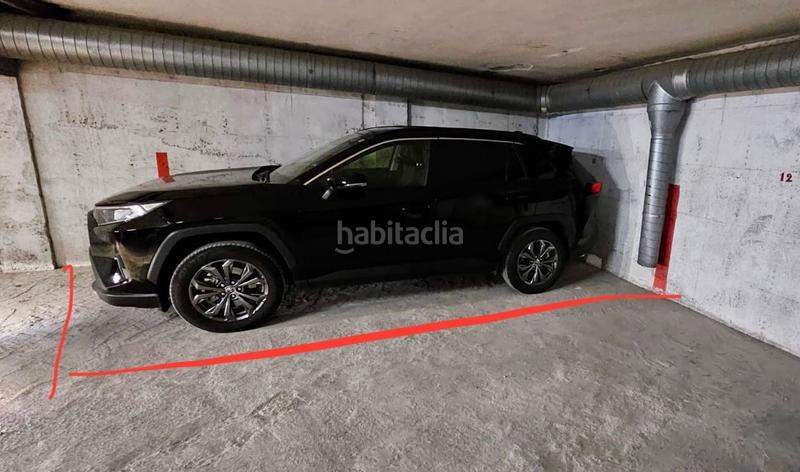 Foto 3b012f96-a257-4620-b757-a75e82b7fa2b. Parking voiture dans Aguadulce Norte Roquetas de Mar