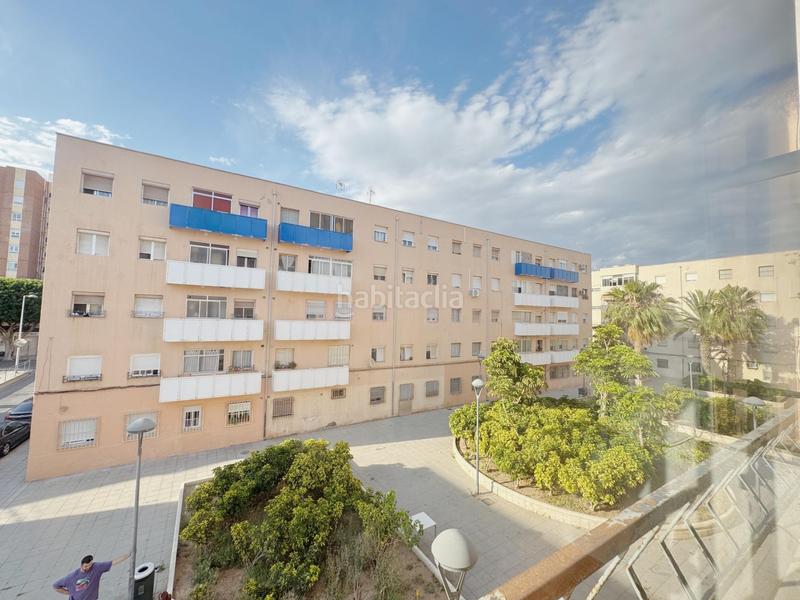 Foto 25cfcbee-670e-48c8-b183-987428fd3f25. Appartamento in Ciudad Jardín - Tagarete - El Zapillo Almería