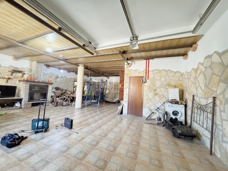 Foto 2058613f-aabe-488a-bf12-787c64902419. Chalet mit heizung parking pool in Nevada