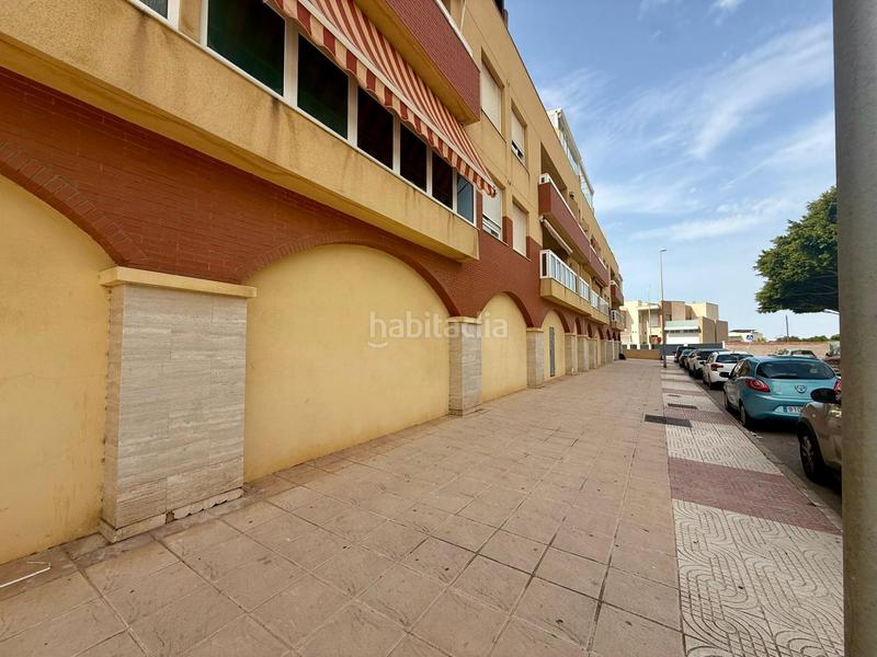 Foto 587aca4b-7c71-4e6a-81c4-33be021dff7c. Rent business premise in Aguadulce Sur Roquetas de Mar