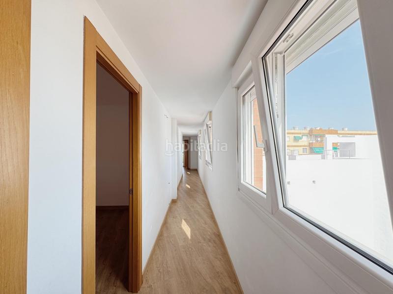 Foto 07334a19-d9b1-4fbc-b8fe-b8a29749e73e. Piso  en venta en antonio cano en San Luis Almería