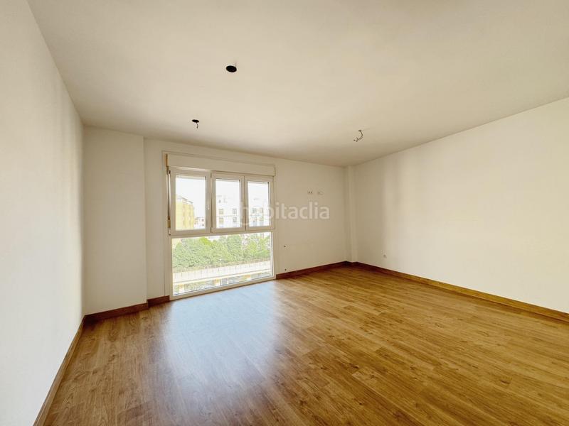 Foto b95b9c83-175a-4ba1-8aaf-7765cb7c6747. Piso  en venta en antonio cano en San Luis Almería