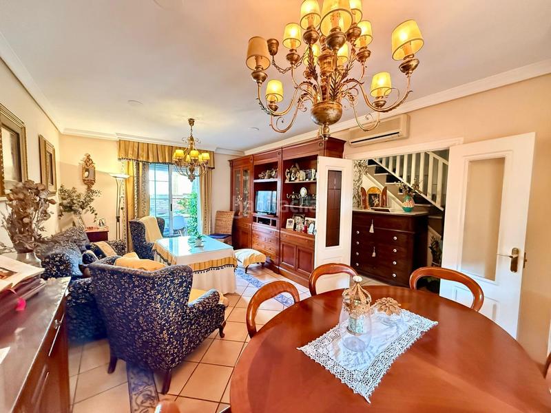 Foto 348d7358-ba54-406b-9e78-9389bb98455a. Reihenhaus mit parking pool in Aguadulce Sur Roquetas de Mar