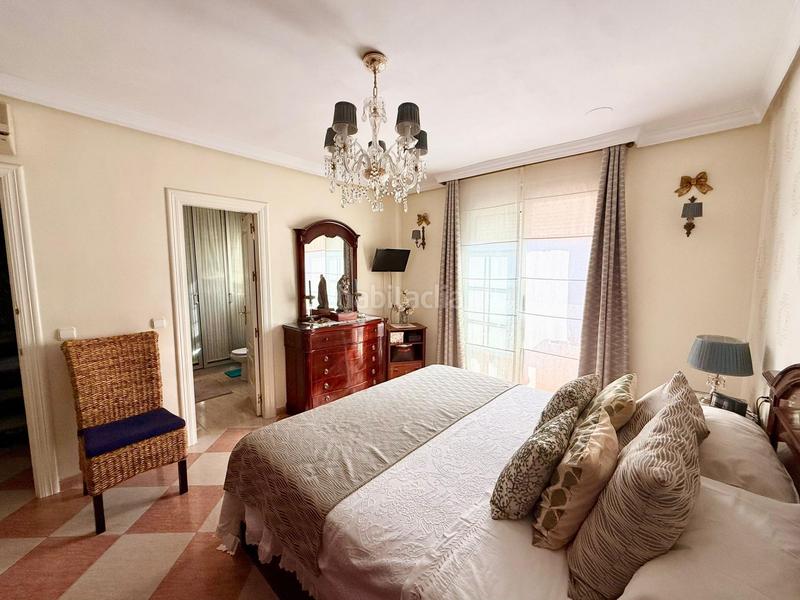 Foto 43f8d618-336f-4c51-9f9a-961114b85b7e. Reihenhaus mit parking pool in Aguadulce Sur Roquetas de Mar