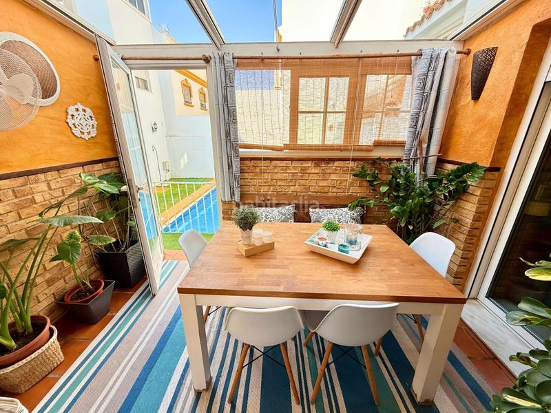 Foto 5f4a7e42-748c-41c5-b268-c5f071b363e6. Reihenhaus mit parking pool in Aguadulce Sur Roquetas de Mar