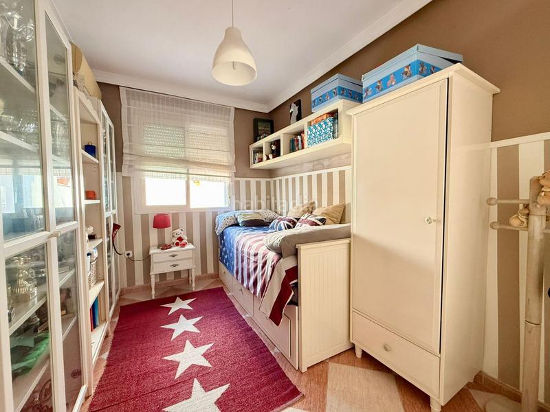 Foto 75b17ee5-7d68-4823-ad41-e5d5b6b52328. Reihenhaus mit parking pool in Aguadulce Sur Roquetas de Mar