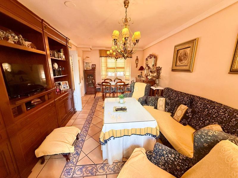 Foto a3efc479-1bdd-4650-ae42-a321c32f56e1. Reihenhaus mit parking pool in Aguadulce Sur Roquetas de Mar