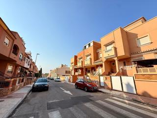 Casa adossada  Calle manuel rosero (as). Precioso triplex en aguadulce sur