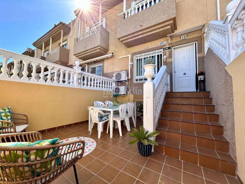 Foto 560e3d74-c14c-4a61-919f-6410aa7d19a2. Casa adosada la casa adosada que lo tiene todo luz, espacio y ubicación en Almería