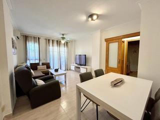Location Appartement  Calle pau casals. Piso de alquiler de larga temporada