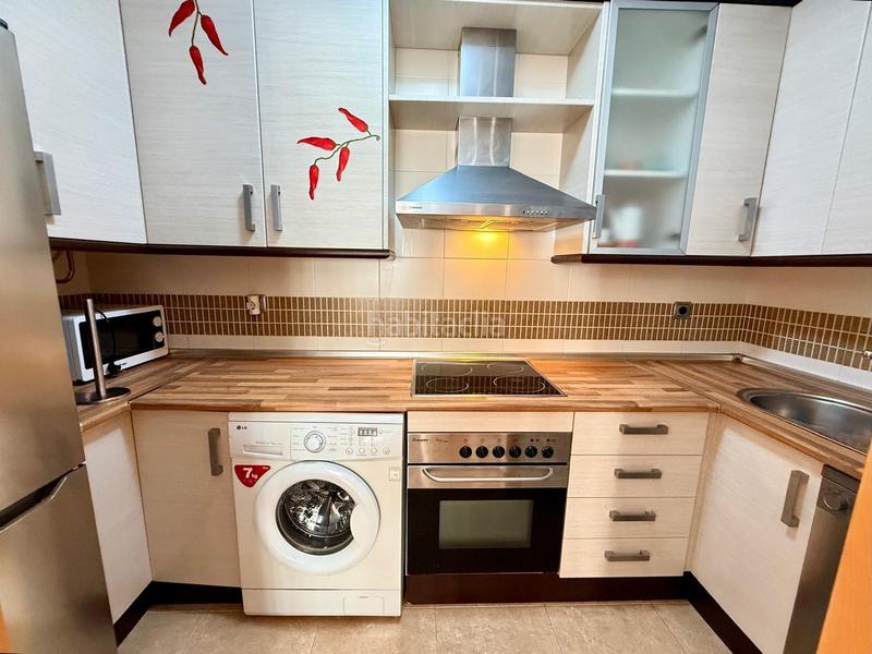 Foto 6d0089da-1a95-49f7-9473-b1d072fb1d23. Appartement avec parking piscine dans El Puerto - La Romanilla Roquetas de Mar