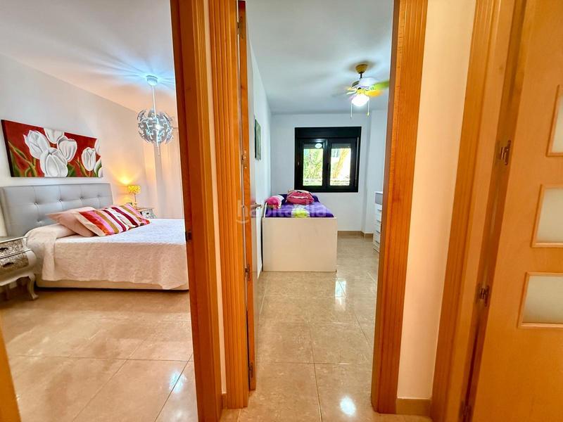 Foto b87935b9-1070-4fc2-900a-d07140accc2c. Appartement avec parking piscine dans El Puerto - La Romanilla Roquetas de Mar