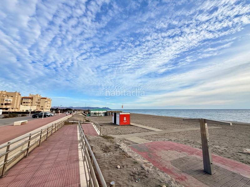 Foto 63217427-af54-4809-a0ee-7e10b4833ade. Appartement avec piscine dans Retamar Almería
