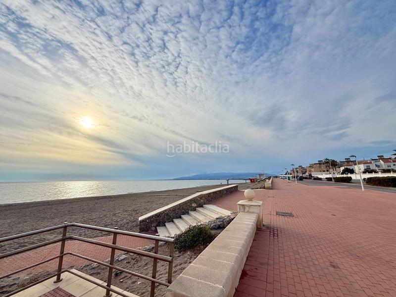 Foto b68c0e21-97fb-489b-b89b-ed92bfe3da24. Appartement avec piscine dans Retamar Almería