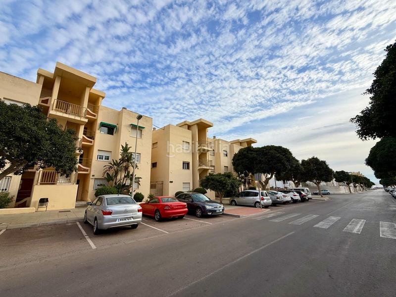 Foto edc5e25d-5d28-4dc9-af91-8077aaa7da7f. Appartement avec piscine dans Retamar Almería