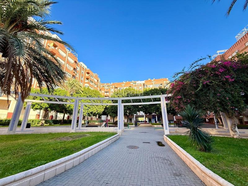 Foto f6438efa-3403-40dd-b6a2-69cdf4f647e8. Etagenwohnung in Nueva Andalucía Almería