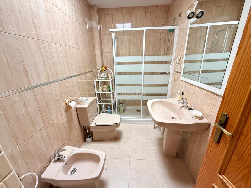 Foto 1140c3f7-7797-4b1b-958d-6d4f7e56aecd. Maison jumelée avec parking dans El Puerto Roquetas de Mar