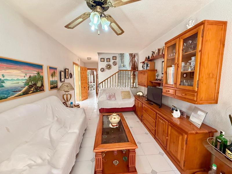 Foto 22e0ee74-255d-4ccb-b032-02f85e17c375. Maison jumelée avec parking dans El Puerto Roquetas de Mar