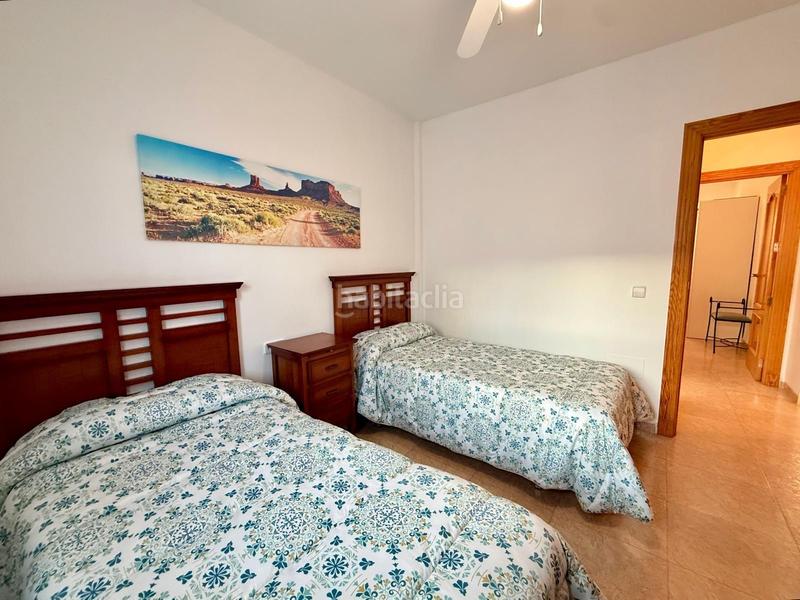 Foto 5f52fac0-8b60-47a0-b032-1898df3aef6b. Appartement avec parking piscine dans Aguadulce Sur Roquetas de Mar