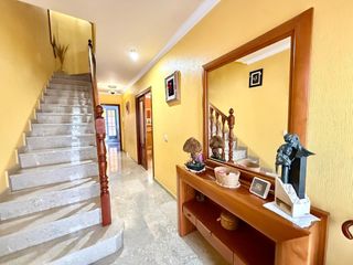 Casa adosada en Los Molinos - Villa Blanca. Amplio adosado en villablanca, residencial villa claudia