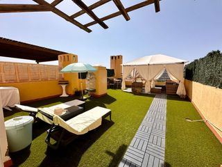 Casa adosada en La Envía. Se vende fantastica casa en la envía golf