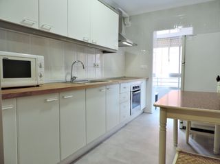 Affitto Appartamento  Calle villa de artes. Piso por habitaciones en alquiler para estudiantes  en almeria c