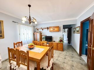Appartamento in San Luis. Bonito piso de 3 dormitorios en avenida mediterraneo