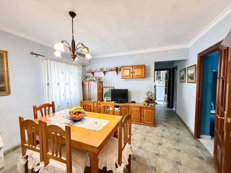 Foto 415ed6ac-829b-40de-b77d-e2092de596b2. Etagenwohnung mit heizung in San Luis Almería