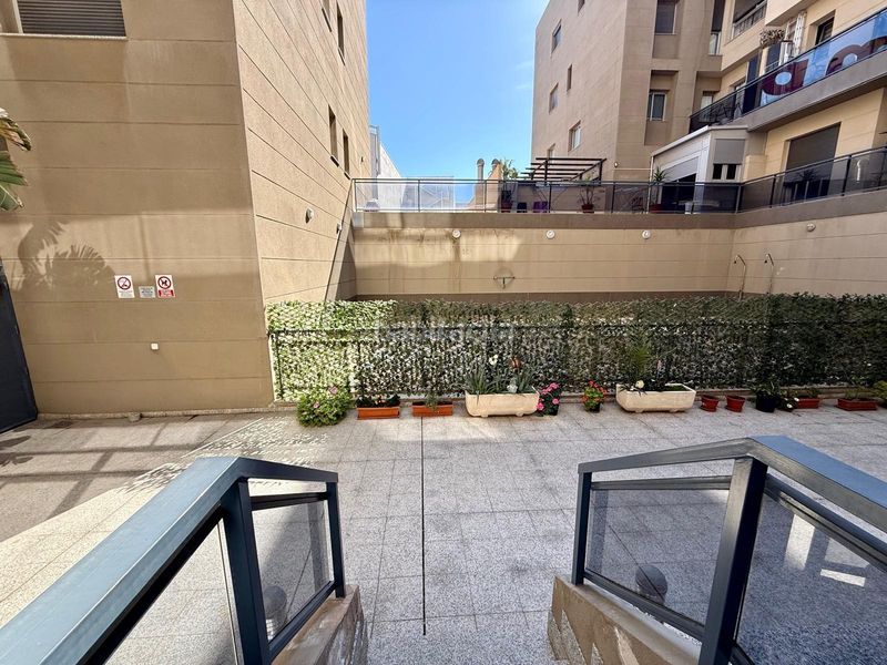Foto e480d115-a4a9-4d48-a82f-34c7105f0e9d. Dúplex amb aparcament piscina a San Luis Almería