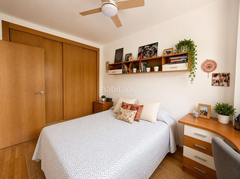 Foto b7f8ee33-d2c8-42aa-80c9-5a076491d9d9. Casa adossada amb aparcament piscina a La Envía Vícar
