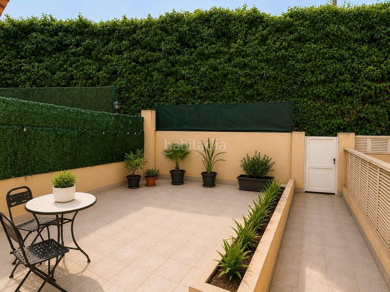 Foto c818a302-8f82-471f-8e7d-9b0d3346c1e6. Casa adossada amb aparcament piscina a La Envía Vícar