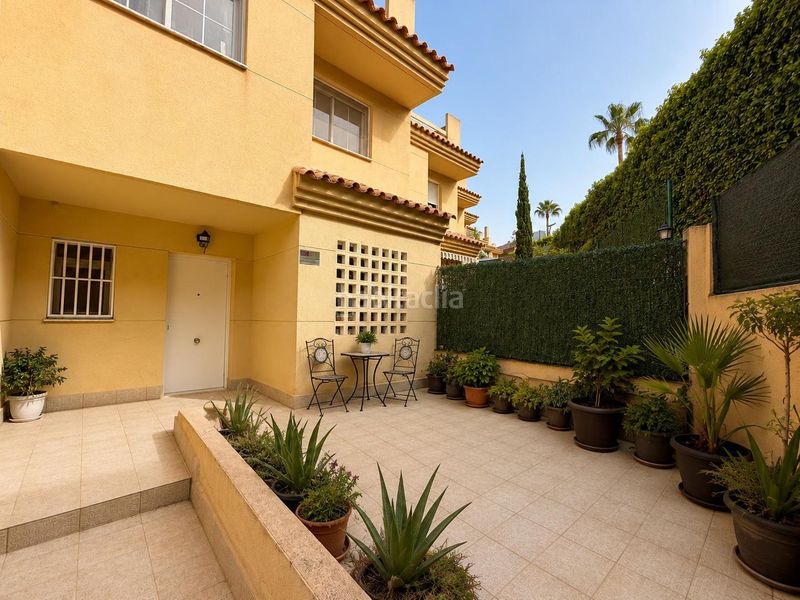 Foto f718539d-6634-429b-b5dd-44aea7ab3a49. Casa adossada amb aparcament piscina a La Envía Vícar