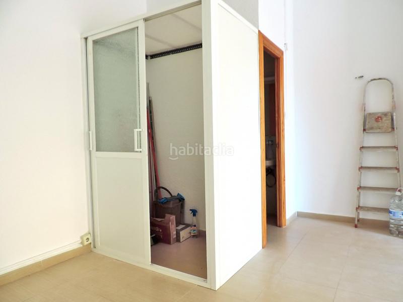 Foto c2859693-fb3a-4079-8b08-3aae05a3bcf4. Rent business premise in Nueva Andalucía Almería