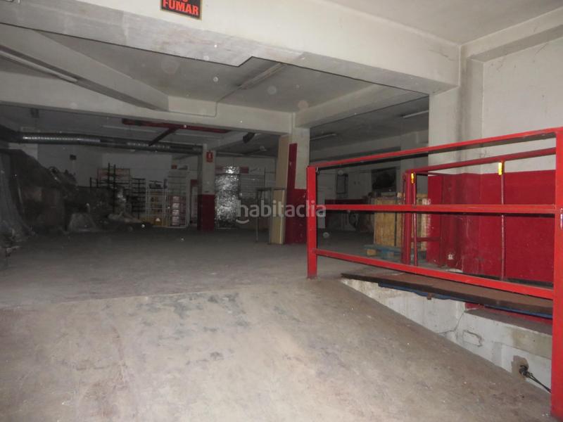 Foto a7b69977-6874-47ea-97a6-1d8b51f5da50. Locale commerciale in calle alcalde cruz ceballos 6 in Córdoba
