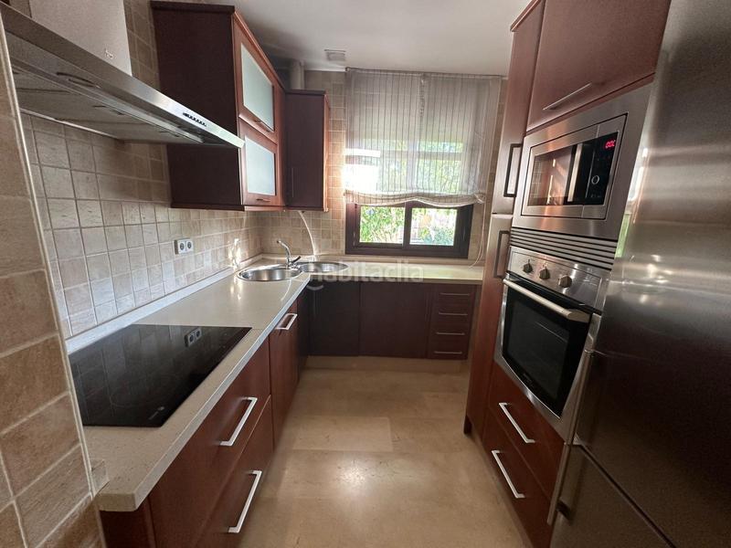 Foto c512ad8f-ced2-4b11-92b8-d89e321f8e60. Appartement avec chauffage parking dans Campo de la Verdad - Miraflores Córdoba