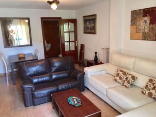 Lloguer Pis a Vista Alegre - Parque Cruz Conde. Vivienda especial para estudiantes, de 4 dormitoiros, baño, aseo